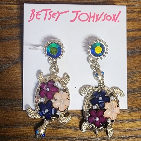NWT Betsey Johnson floral turtle earrings Multi-colored Stones Pearls Iridescent